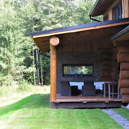 Srub Kuří Chalet Benesov nad Cernou